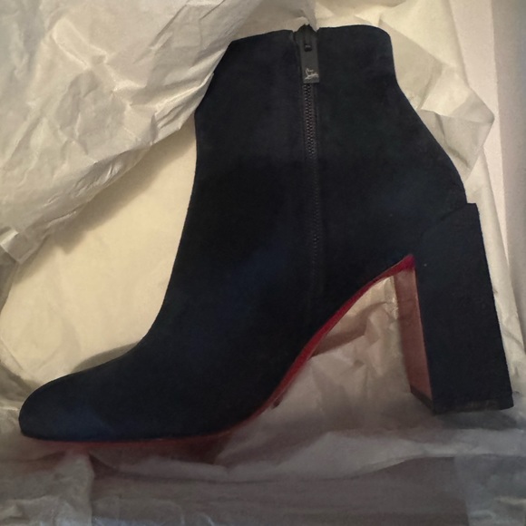 Authentic Christian Loubotin Castarika Navy suede boot - Picture 11 of 16